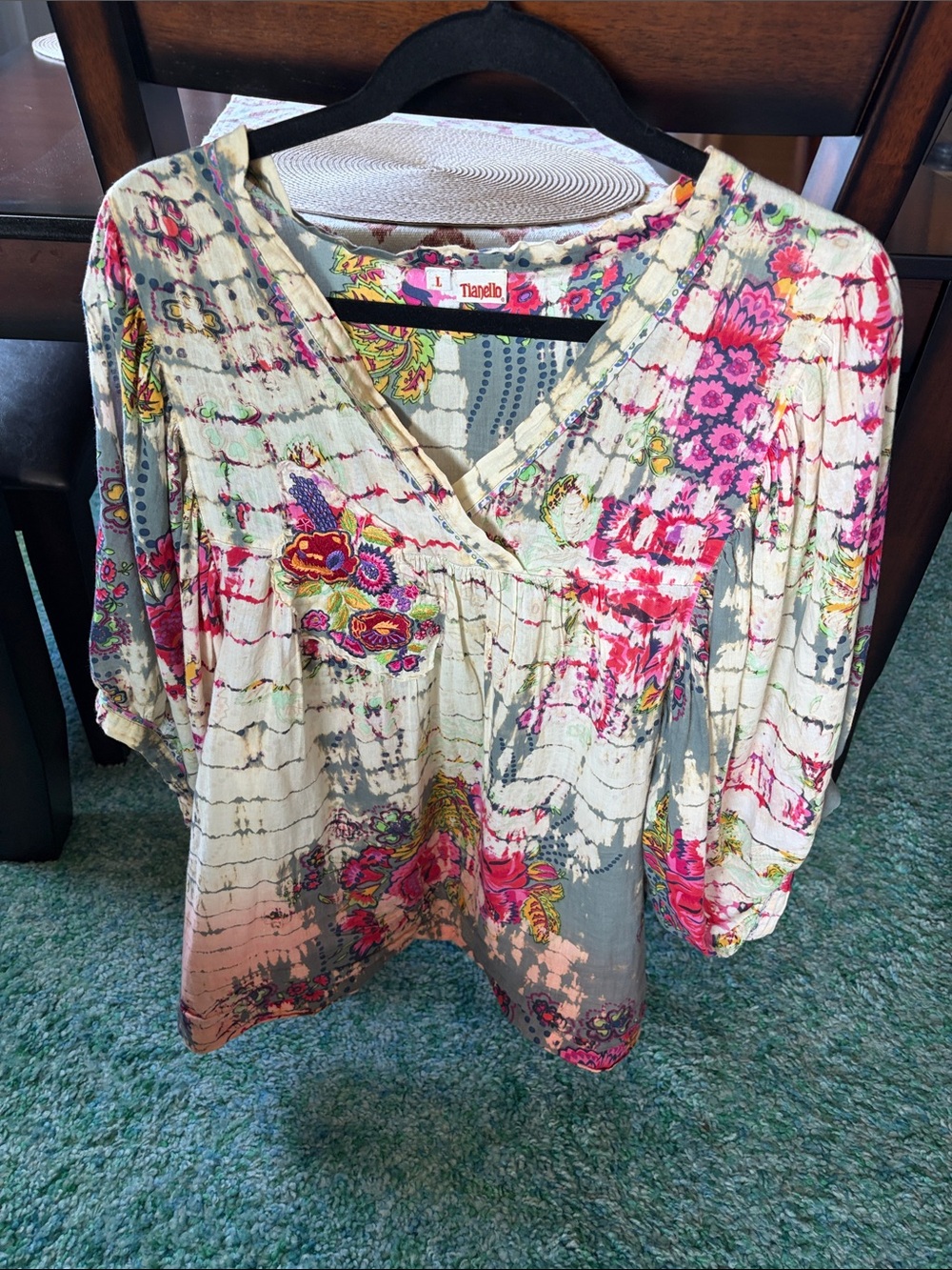 Tianello Cream Blouse with Pink Floral V-Neck